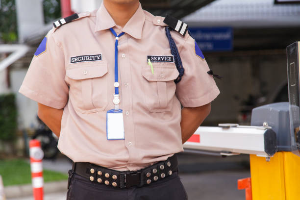 Security guard with opening barrier gate SECURITY GUARD COLLECTION1 - Image 1